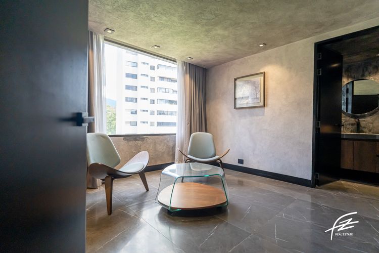 Apartamento de 5 alcobas en venta en San Lucas, Medellín, 400 m² · foto 13 de 24