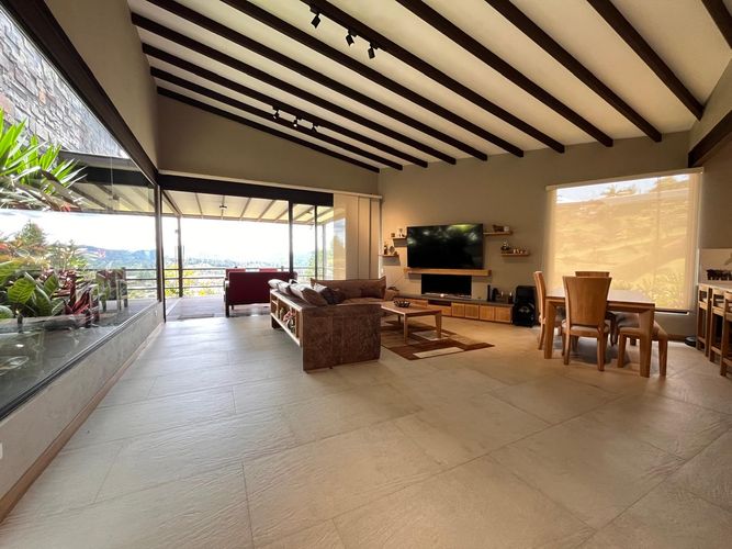 Casa de 3 alcobas en venta en El Retiro, 209 m² · foto 6 de 19