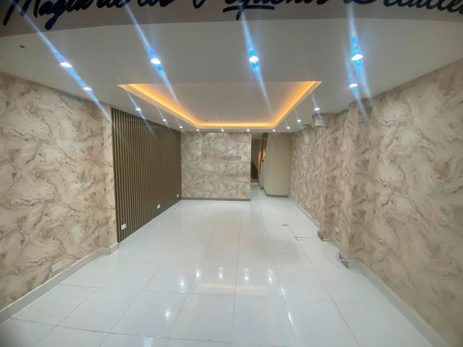 Local en arriendo en El Poblado, Medellín, 71 m² · foto 6 de 20