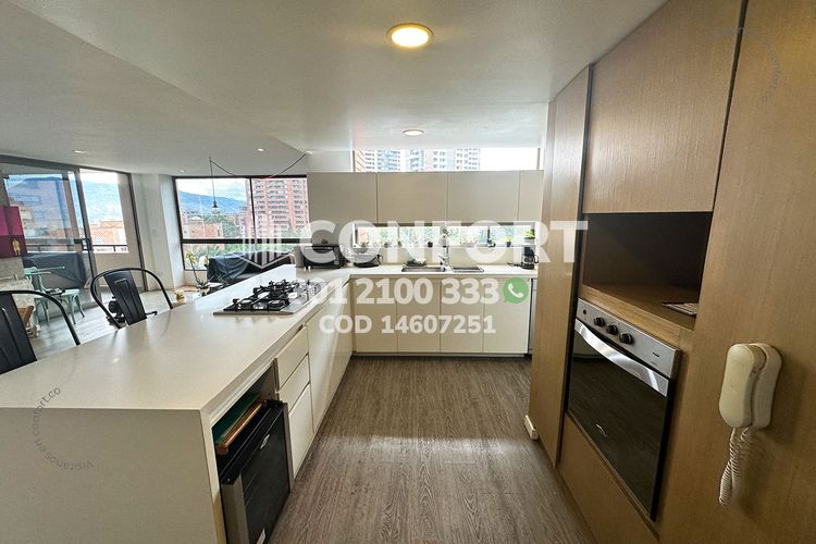Apartamento de 3 alcobas en arriendo en Los Balsos, Medellín, 165 m² · foto 8 de 24