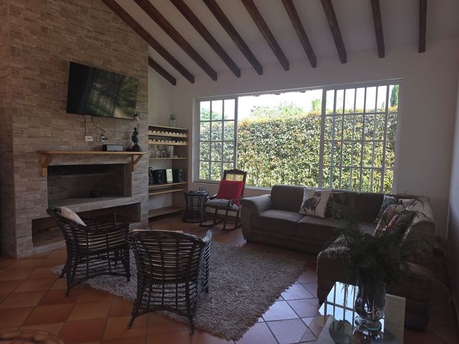 Casa de 3 alcobas en venta en El Carmen De Viboral, El Carmen de Viboral, 200 m² · foto 3 de 24