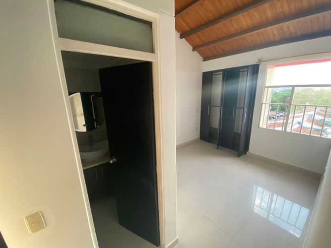 Apartamento en venta en El Bosque, Floridablanca · foto 16 de 18