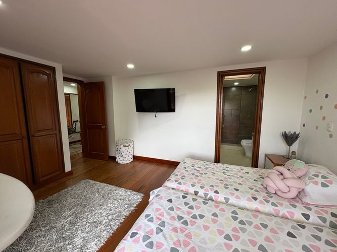 Apartaestudio en venta en La Calleja, Bogotá, 220 m² · foto 9 de 23