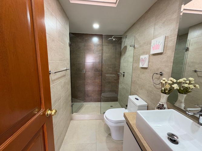 Apartaestudio en venta en La Calleja, Bogotá, 220 m² · foto 10 de 23