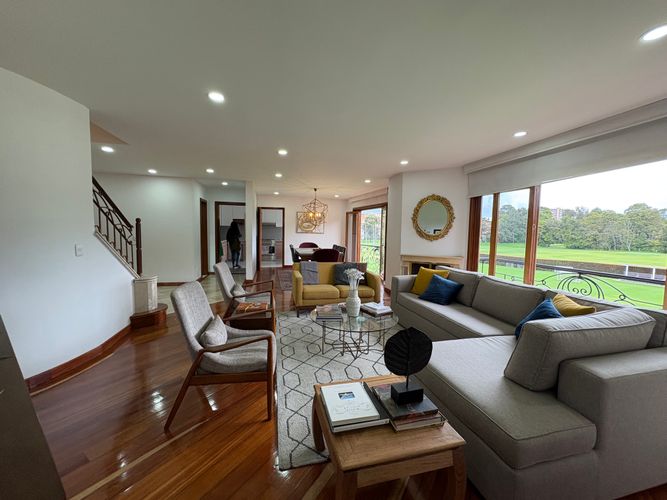 Apartaestudio en venta en La Calleja, Bogotá, 220 m² · foto 11 de 23