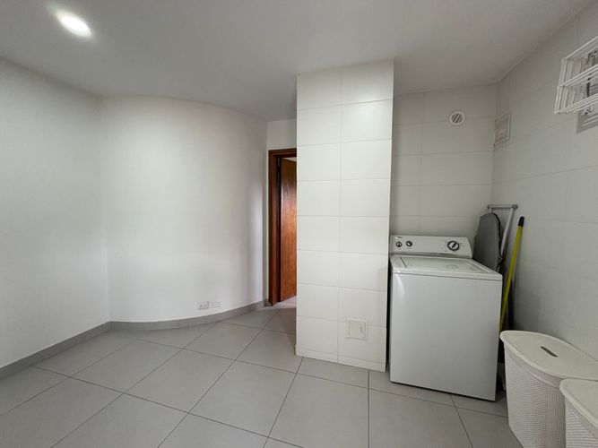 Apartaestudio en venta en La Calleja, Bogotá, 220 m² · foto 18 de 23