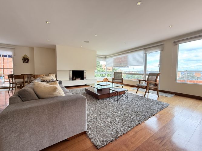 Apartamento de 2 alcobas en venta en Chapinero Alto, Bogotá, 162 m² · foto 19 de 24