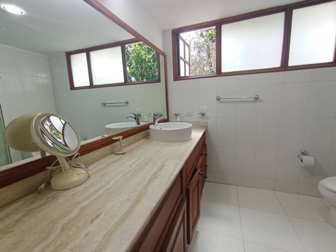 Casa de 5 alcobas en venta en Sotileza, Bogotá, 224 m² · foto 21 de 24