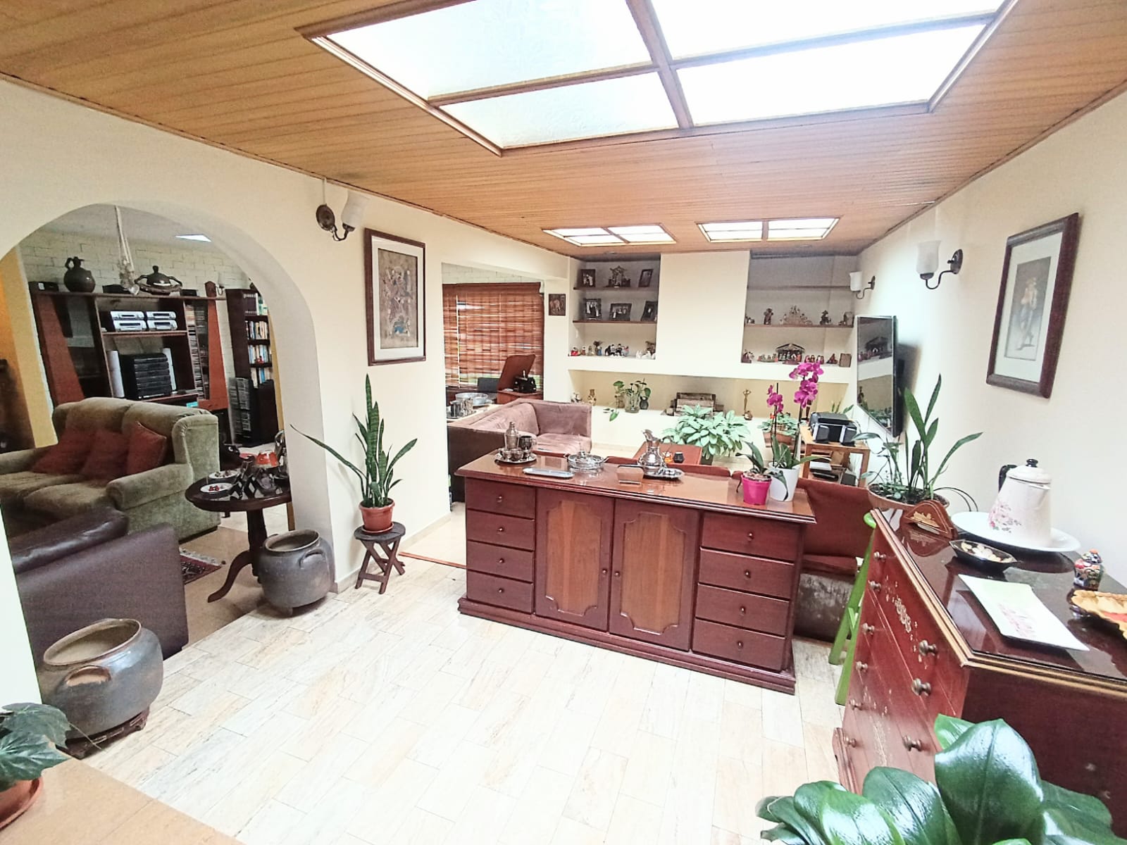 Casa en venta en Lagos De Cordoba, Bogotá · foto 3 de 24