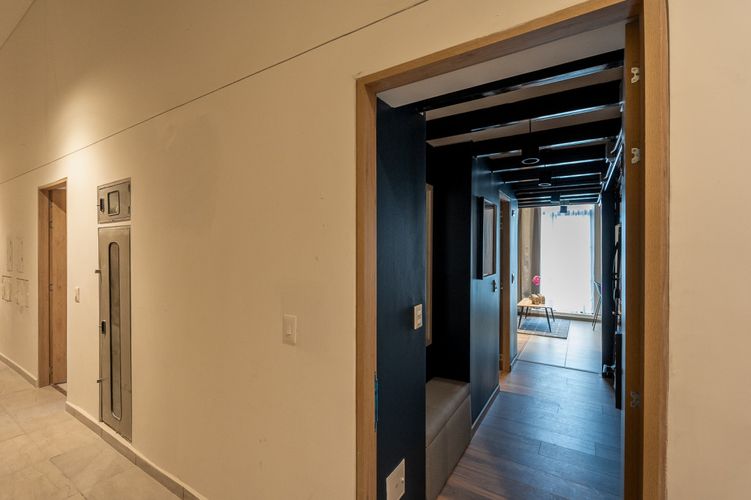 Apartaestudio en venta en Polo Club, Bogotá, 29 m² · foto 2 de 24