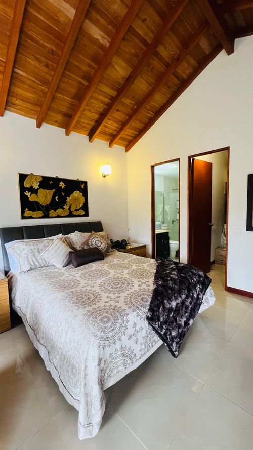 Casa de 4 alcobas en venta en El Retiro, 230 m² · foto 19 de 24