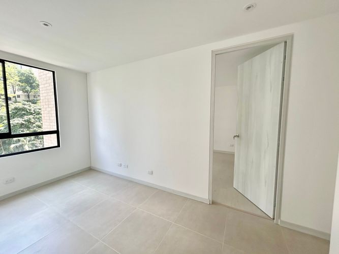 Apartamento de 3 alcobas en venta en Castropol, Medellín, 104 m² · foto 8 de 24