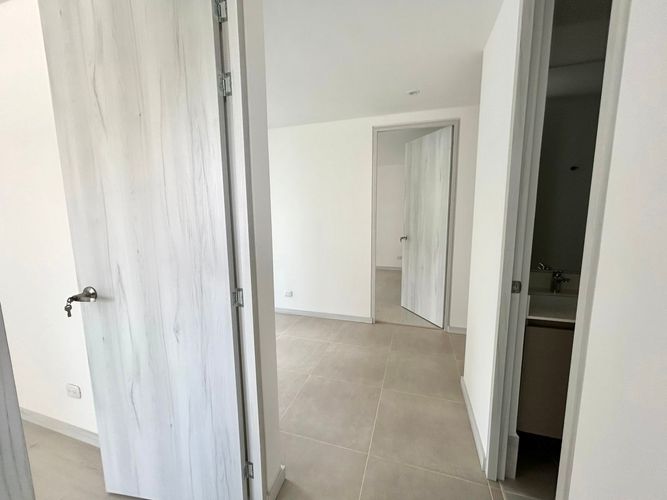 Apartamento de 3 alcobas en venta en Castropol, Medellín, 104 m² · foto 15 de 24
