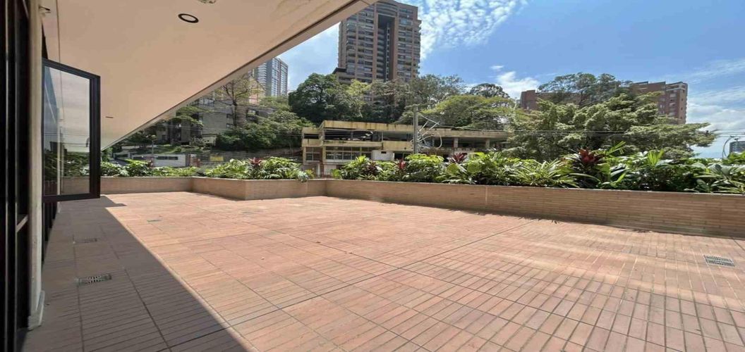 Apartamento de 3 alcobas en venta en Castropol, Medellín, 104 m² · foto 24 de 24