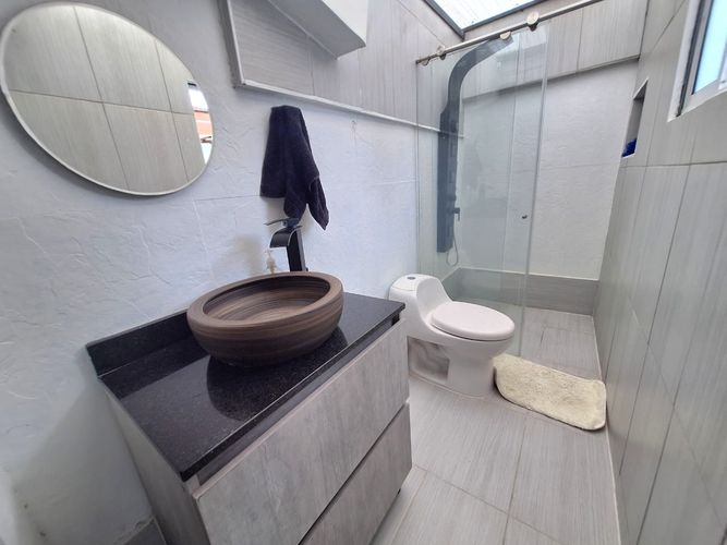 Casa de 4 alcobas en venta en Calasanz, Medellín, 244 m² · foto 19 de 20