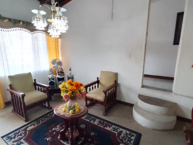 Casa de 5 alcobas en venta en Los Angeles, Medellín, 159 m² · foto 16 de 24