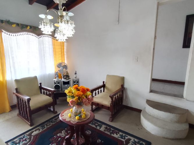 Casa de 5 alcobas en venta en Los Angeles, Medellín, 159 m² · foto 17 de 24