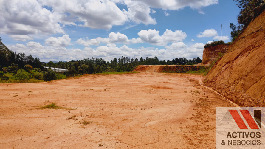 Lote en venta en El Carmen De Viboral, El Carmen de Viboral, 2500 m² · foto 2 de 4