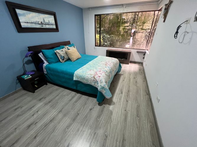 Apartamento de 3 alcobas en venta en Chicó Alto, Bogotá, 230 m² · foto 15 de 18