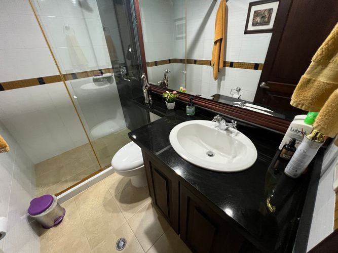 Apartamento de 3 alcobas en venta en Chicó Alto, Bogotá, 230 m² · foto 16 de 18