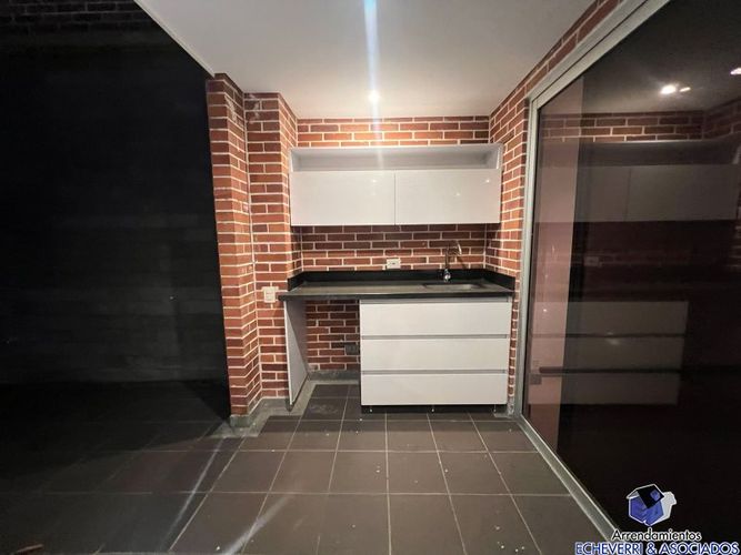 Casa de 3 alcobas en venta en Zona Centro, Envigado, 370 m² · foto 13 de 17