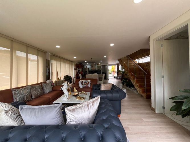Casa de 3 alcobas en venta en Santa Elena, El Retiro, 230 m² · foto 5 de 17