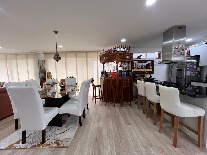 Casa de 3 alcobas en venta en Santa Elena, El Retiro, 230 m² · foto 3 de 17