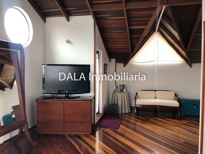 Casa de 5 alcobas en venta en Hacienda Samaria, Chía, 290 m² · foto 7 de 24