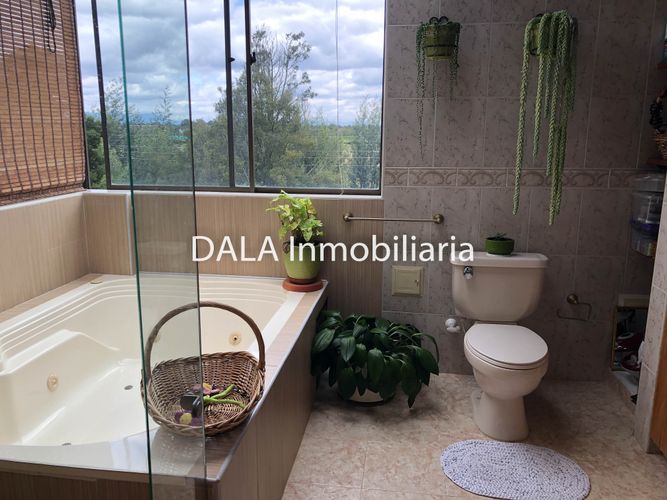 Casa de 5 alcobas en venta en Hacienda Samaria, Chía, 290 m² · foto 8 de 24