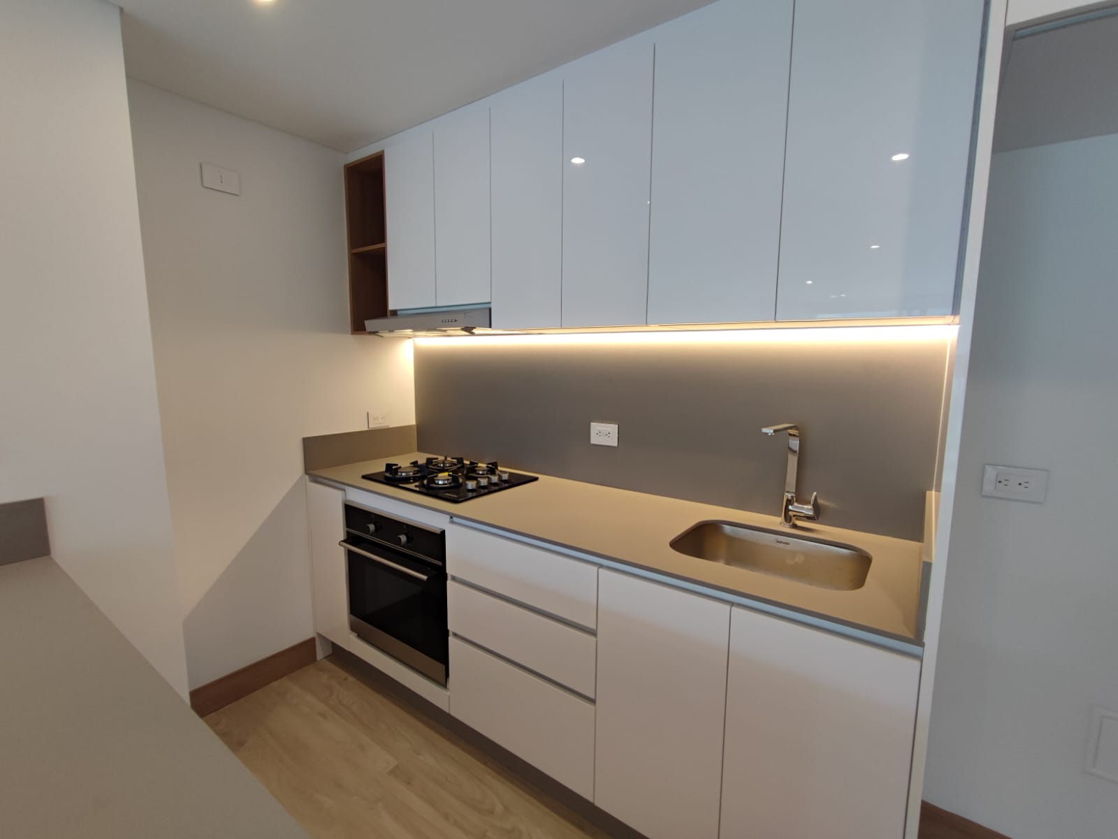 Apartaestudio en venta en El Trebol, Manizales · foto 10 de 17