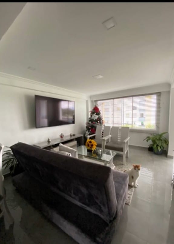 Apartamento en venta en Arrayanes, Armenia · foto 2 de 13
