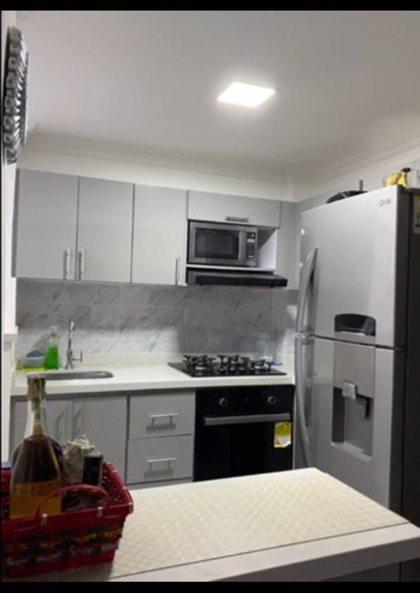 Apartamento en venta en Arrayanes, Armenia · foto 6 de 13