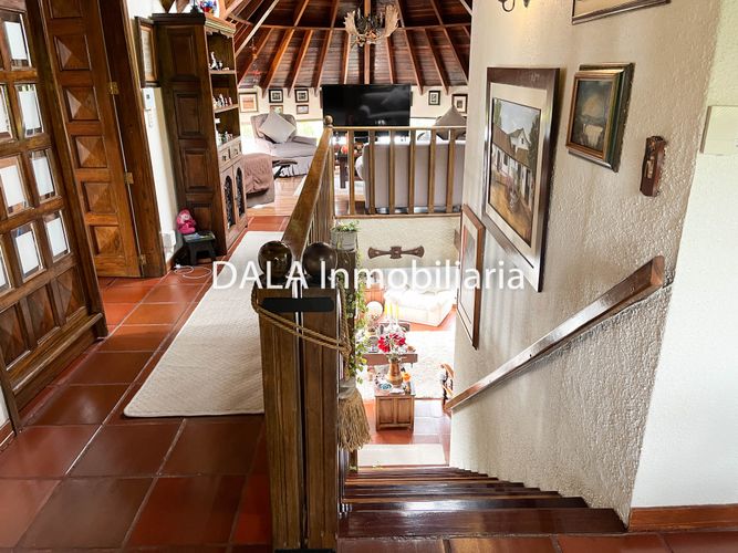 Casa de 4 alcobas en venta en Tiquiza, Chía, 873 m² · foto 8 de 24