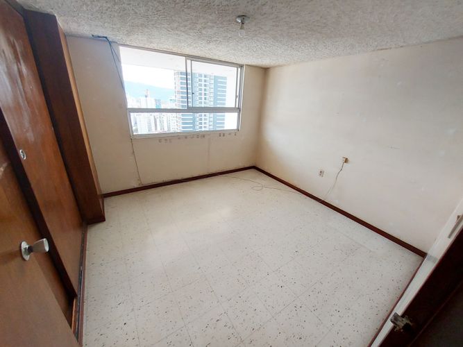 Apartamento de 5 alcobas en venta en La Macarena, Bucaramanga, 207 m² · foto 14 de 24