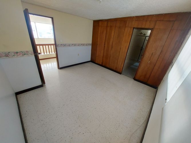 Apartamento de 5 alcobas en venta en La Macarena, Bucaramanga, 207 m² · foto 18 de 24