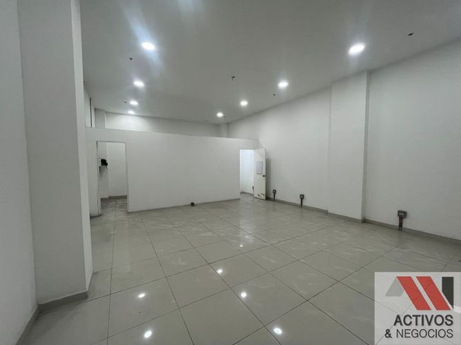Local en arriendo en Ditaires, Itagüí, 70 m² · foto 8 de 8