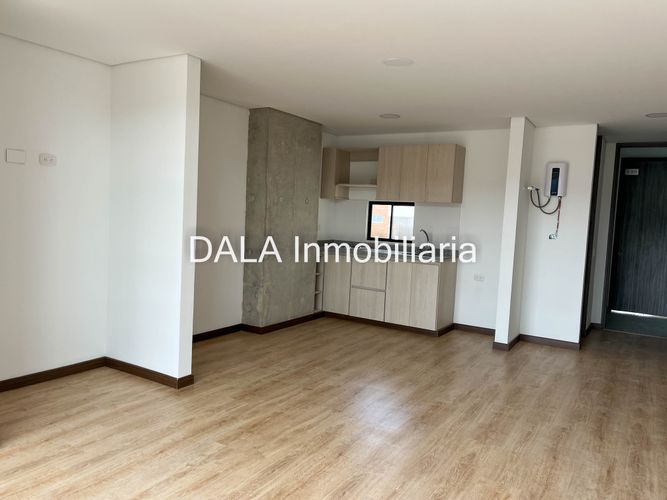 Apartamento de 1 alcoba en venta en Delicias, Soacha, 38 m² · foto 6 de 12