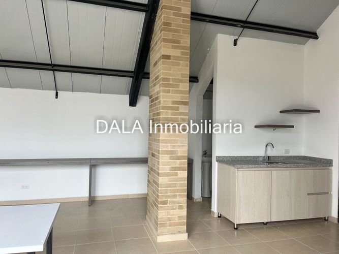 Apartamento de 1 alcoba en venta en Delicias, Soacha, 38 m² · foto 8 de 12