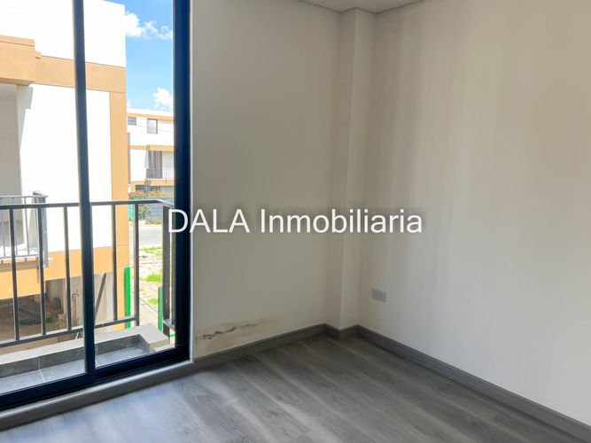 Casa de 3 alcobas en venta en Aposentos Parte Alta, Cota, 132 m² · foto 13 de 21