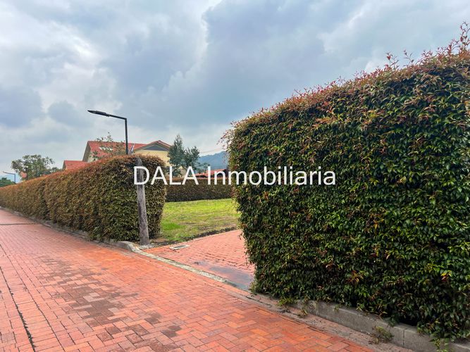 Lote en venta en Chuntame, Cajicá, 855 m² · foto 3 de 15