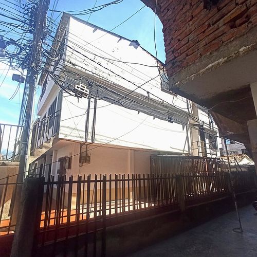 Casa de 8 alcobas en venta en Ciudadela Floralia, Cali, 220 m² · foto 2 de 15