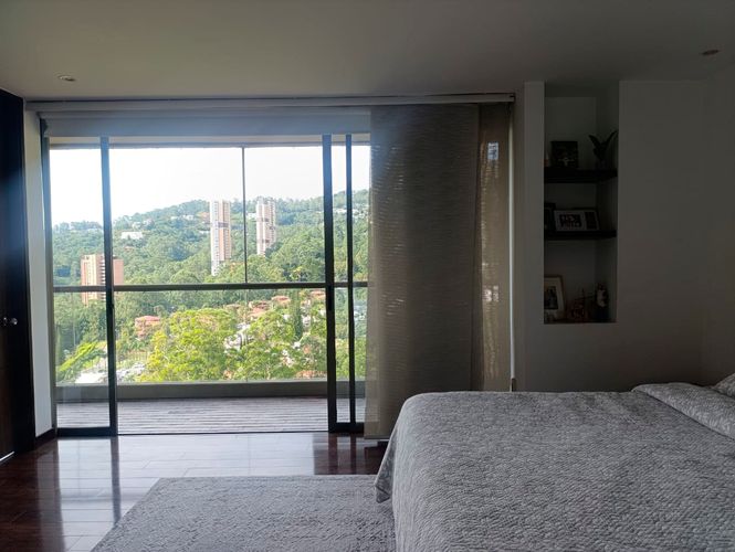 Apartamento de 1 alcoba en arriendo en El Tesoro, Medellín, 105 m² · foto 14 de 20