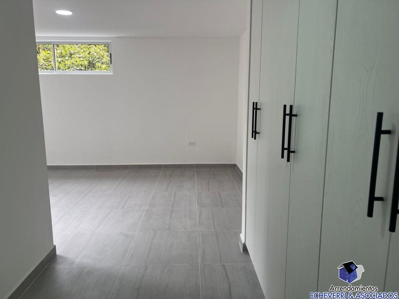 Apartamento en arriendo en Zuñiga, Envigado · foto 7 de 16