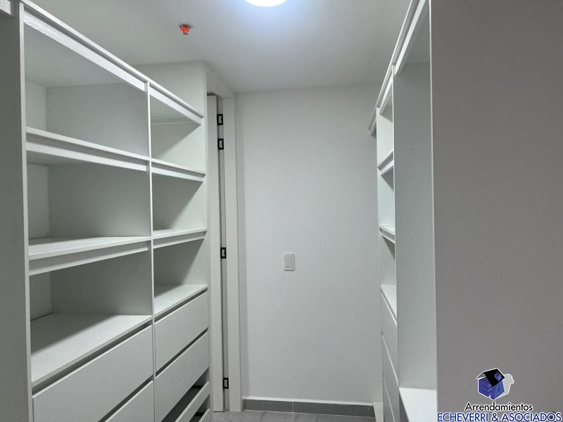 Apartamento en arriendo en Zuñiga, Envigado · foto 8 de 16