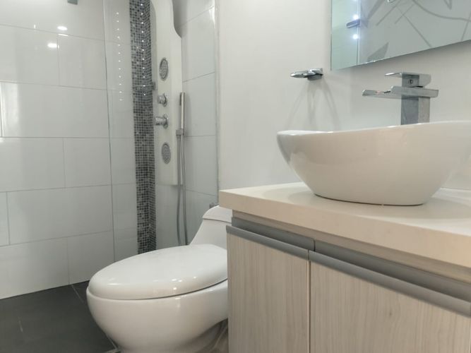 Apartamento de 3 alcobas en arriendo en El Poblado, Medellín, 77 m² · foto 15 de 16