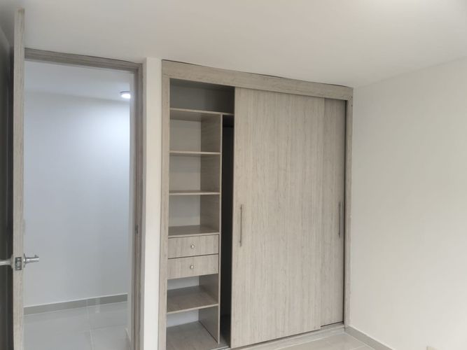 Apartamento de 3 alcobas en arriendo en El Poblado, Medellín, 77 m² · foto 7 de 16