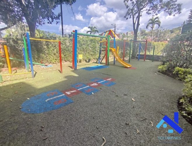 Apartamento en venta en El Dorado, Envigado · foto 13 de 24