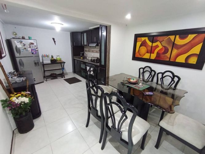 Casa de 5 alcobas en venta en Santa Catalina, Bogotá, 120 m² · foto 4 de 24