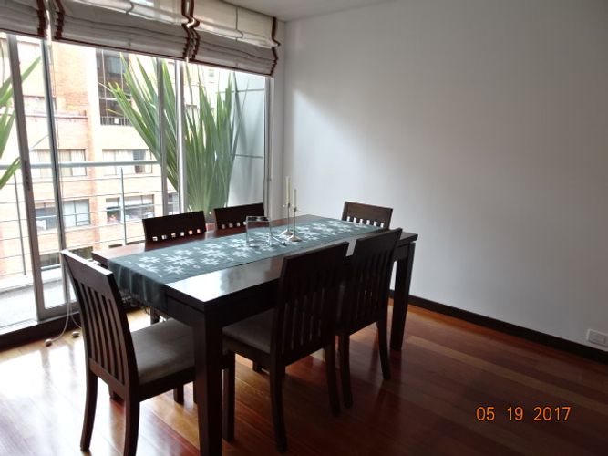 Apartamento de 2 alcobas en venta en Los Rosales, Bogotá, 173 m² · foto 5 de 20