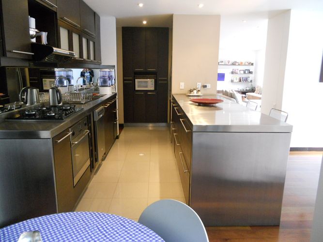 Apartamento de 2 alcobas en venta en Los Rosales, Bogotá, 173 m² · foto 7 de 20